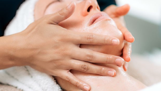 水芙蓉堂臉部保養經典課程,四大攻略+進階保養,完整守護妳的無暇美肌 水芙蓉堂臉部保養經典課程,四大攻略+進階保養,完整守護妳的無暇美肌