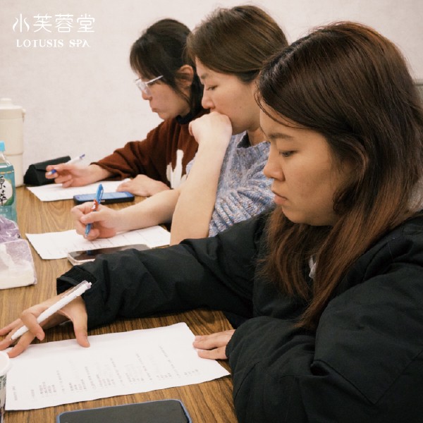 重點頁範本模組-圖文資訊(info1~15) 神凝頭部按摩課程開班囉!